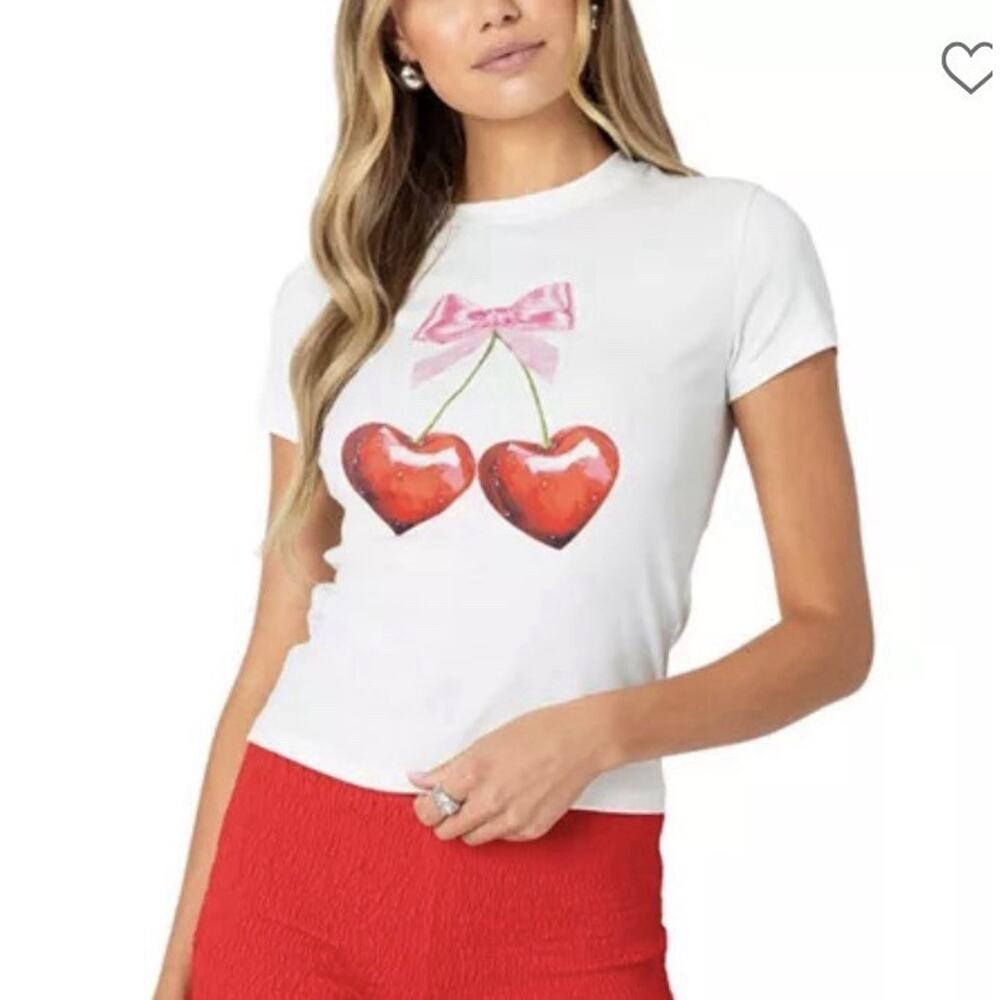 Edikted Cherry Heart Stretch Cotton Graphic T-Shirt Size Small